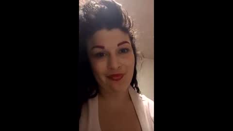 Snapshot of jillyjiggles chatting on 19, 12, 2025 jillyjiggles online show from 19, 12, 2025