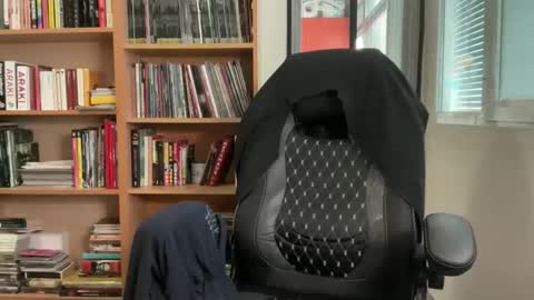 Snapshot of jim_dick chatting on 10, 9, 2025 Jim Dick online show from 10, 9, 2025