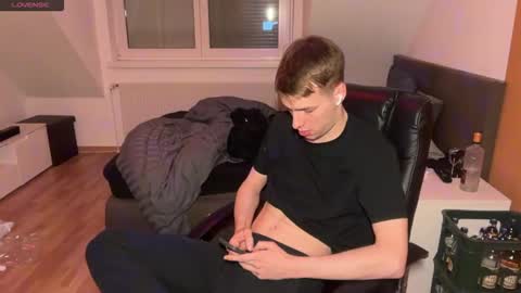 Snapshot of jim_fury chatting on 10, 4, 2026 Jimmy online show from 10, 4, 2026