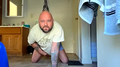 Snapshot of jiminowell chatting on 4, 12, 2025 jiminowell online show from 4, 12, 2025