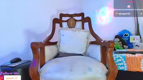 Jimm  Independent Model  online show from 19, 9, 2025