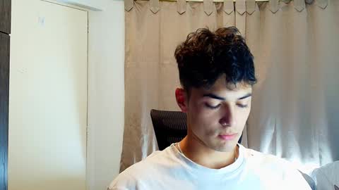 Snapshot of jimmy_classic chatting on 8, 10, 2025 jimmy_classic online show from 8, 10, 2025