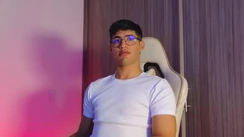 Jimmy Leeh online show from 2, 10, 2025