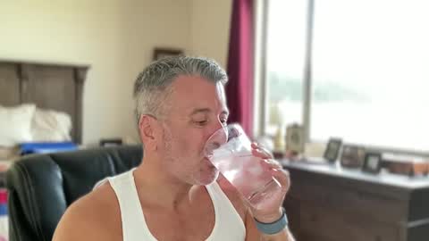 Dad of Three online show from 31, 12, 2024