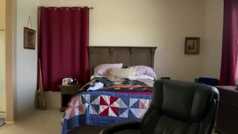 Dad of Three online show from 17, 11, 2025