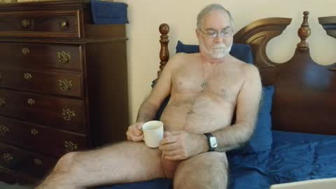 Snapshot of jimpatm chatting on 12, 11, 2025 Jim online show from 12, 11, 2025