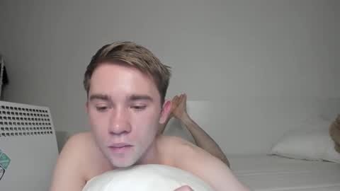 Snapshot of jimyti_bad_boy chatting on 25, 1, 2025 jimyti_bad_boy online show from 25, 1, 2025