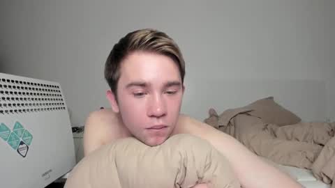 Snapshot of jimyti_bad_boy chatting on 10, 2, 2025 jimyti_bad_boy online show from 10, 2, 2025