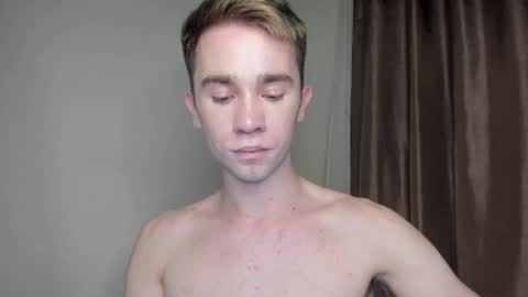 Snapshot of jimyti_bad_boy chatting on 3, 10, 2025 jimyti_bad_boy online show from 3, 10, 2025