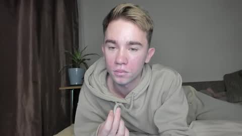 Snapshot of jimyti_bad_boy chatting on 14, 10, 2025 jimyti_bad_boy online show from 14, 10, 2025