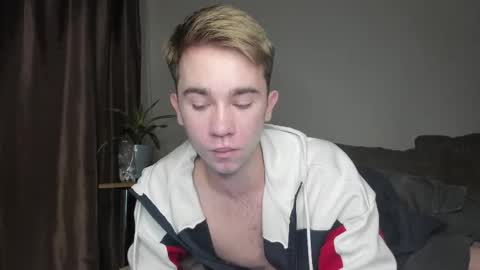 Snapshot of jimyti_bad_boy chatting on 25, 10, 2025 jimyti_bad_boy online show from 25, 10, 2025