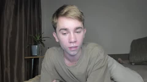 Snapshot of jimyti_bad_boy chatting on 30, 10, 2025 jimyti_bad_boy online show from 30, 10, 2025