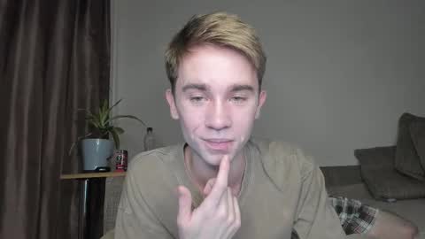 Snapshot of jimyti_bad_boy chatting on 3, 11, 2025 jimyti_bad_boy online show from 3, 11, 2025