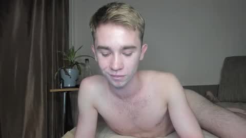 Snapshot of jimyti_bad_boy chatting on 16, 11, 2025 jimyti_bad_boy online show from 16, 11, 2025