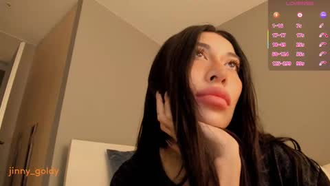 Snapshot of jinny_gold chatting on 1, 3, 2025 MY NEW INSTA jinny goldy online show from 1, 3, 2025