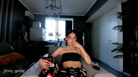 Snapshot of jinny_gold chatting on 9, 9, 2025 MY NEW INSTA jinny goldy online show from 9, 9, 2025