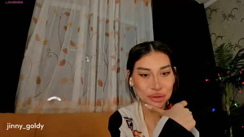 Snapshot of jinny_gold chatting on 28, 11, 2025 MY NEW INSTA jinny goldy online show from 28, 11, 2025