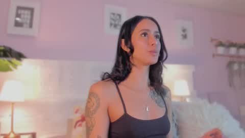 Snapshot of jinx_dh chatting on 3, 11, 2025 Jinx online show from 3, 11, 2025