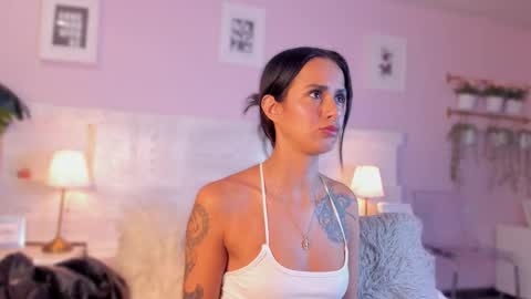 Snapshot of jinx_dh chatting on 25, 11, 2025 Jinx online show from 25, 11, 2025