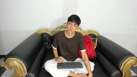 Snapshot of jisus_catt chatting on 4, 2, 2026 Jisusth online show from 4, 2, 2026
