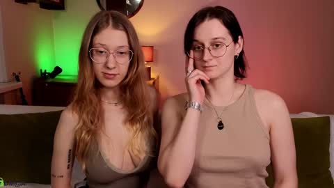 Snapshot of jitoon_exe chatting on 19, 1, 2025 Hey Guys We are Julia ginger Tina brunette online show from 19, 1, 2025
