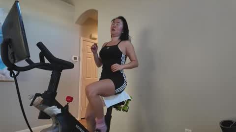 Jiwon online show from 16, 1, 2026