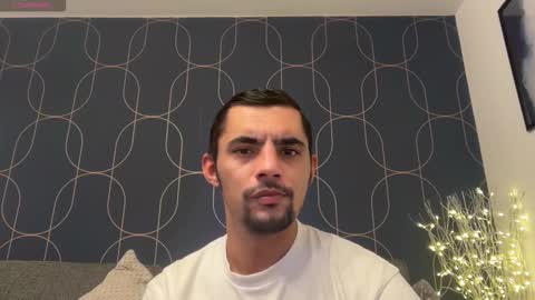 Snapshot of jjaysond chatting on 17, 11, 2025 Jayson D online show from 17, 11, 2025