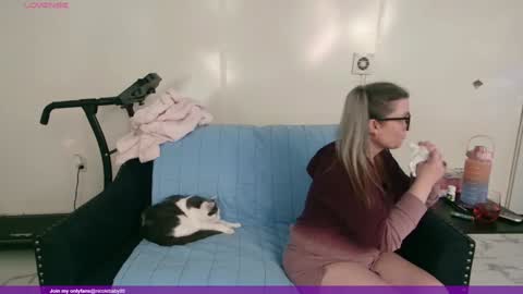 Snapshot of jjjust4fun1985 chatting on 24, 1, 2025 Nicole Allen online show from 24, 1, 2025