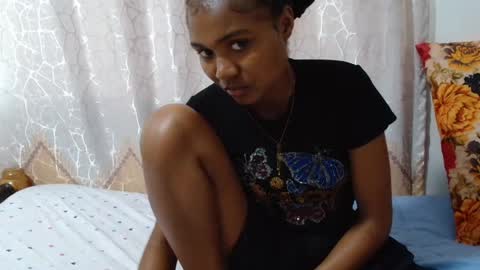 Snapshot of jjsecrets_ chatting on 27, 6, 2026 JJ online show from 27, 6, 2026