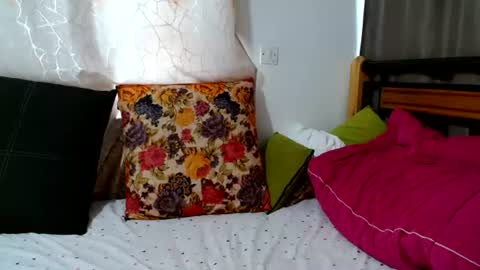 Snapshot of jjsecrets_ chatting on 30, 7, 2026 JJ online show from 30, 7, 2026