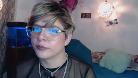 Snapshot of jnick_21 chatting on 19, 2, 2025 Nick online show from 19, 2, 2025