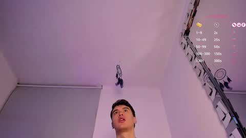 Snapshot of joan_gonzalez chatting on 5, 11, 2025 Joan Gonzalez online show from 5, 11, 2025