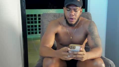 JOAN SAENZ online show from 12, 1, 2025