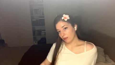 Adel online show from 19, 10, 2025