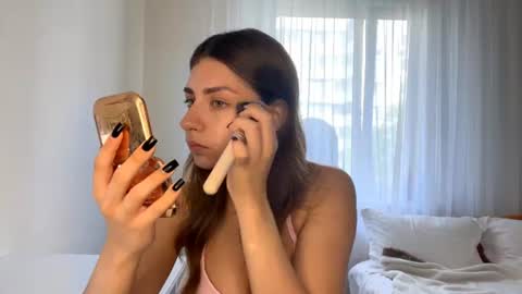 Bella online show from 12, 7, 2026