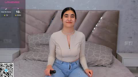 Snapshot of joangoulder chatting on 19, 12, 2024 Mia online show from 19, 12, 2024