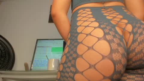 joanyo_brown online show from 30, 12, 2024