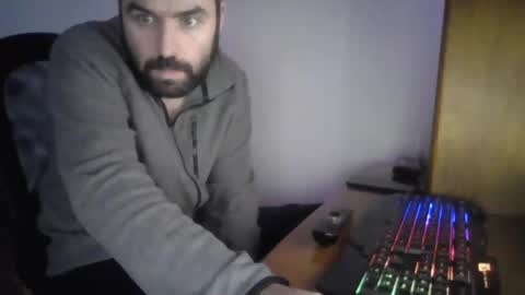 joaodias_18 online show from 24, 2, 2025