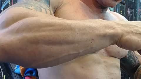 Snapshot of jocobo_hot chatting on 4, 1, 2025 jacobo online show from 4, 1, 2025