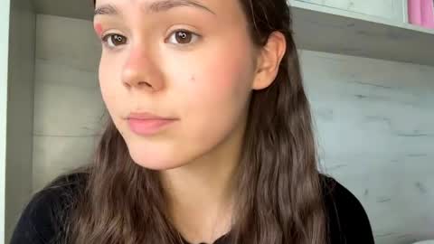 Mila online show from 1, 4, 2026