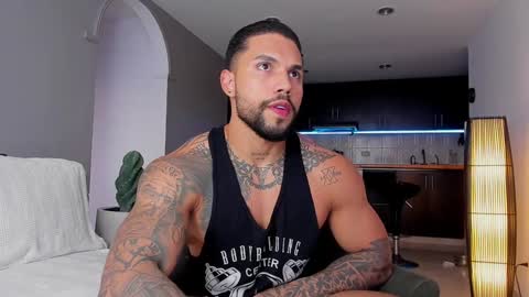 joe_esthetic online show from 1, 2, 2025