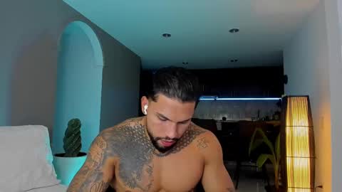 joe_esthetic online show from 19, 2, 2025