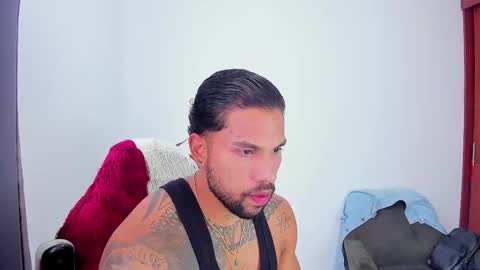 joe_esthetic online show from 6, 11, 2025