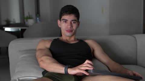 joe_steel1 online show from 4, 1, 2025