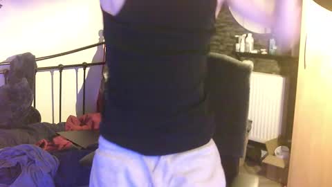 Snapshot of joeosulli2024 chatting on 9, 2, 2025 JoeOsulli online show from 9, 2, 2025