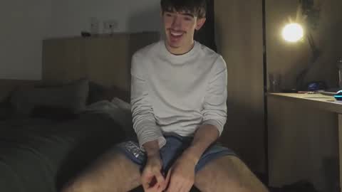 Snapshot of joeosulli2024 chatting on 22, 9, 2025 JoeOsulli online show from 22, 9, 2025