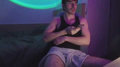 Snapshot of joeosulli2024 chatting on 28, 10, 2025 JoeOsulli online show from 28, 10, 2025