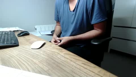 joeshades21 online show from 18, 2, 2025