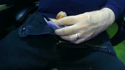 joeyballs123 online show from 19, 12, 2025