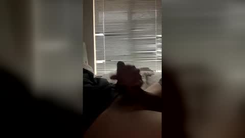 Snapshot of joeycummings chatting on 15, 12, 2025 Joey Cummings online show from 15, 12, 2025